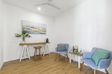 Property photo of 405/19 Winston Street Coolangatta QLD 4225