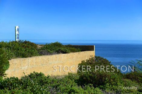 Property photo of 19 Ocean Blue Loop Peppermint Grove Beach WA 6271