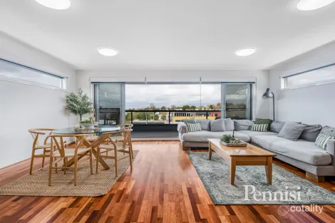 Property photo of 9/39-41 Flemington Street Travancore VIC 3032