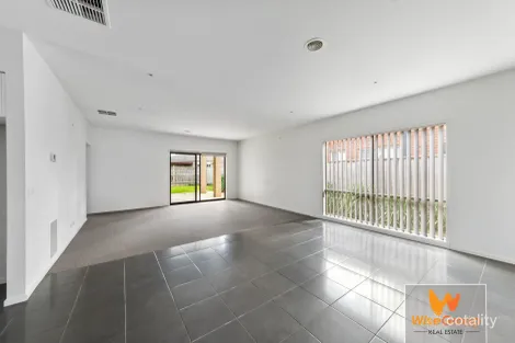 Property photo of 62 Brocker Street Clyde North VIC 3978