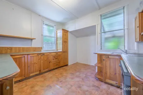 Property photo of 25 Busteed Street West Gladstone QLD 4680