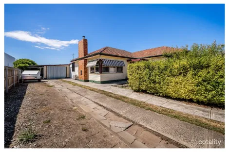 Property photo of 30A Hargrave Crescent Mayfield TAS 7248