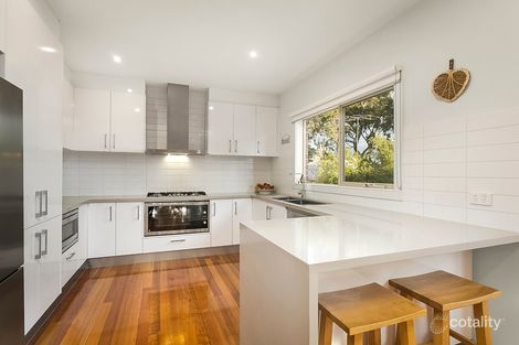 Property photo of 1/14 Russell Crescent Mount Waverley VIC 3149