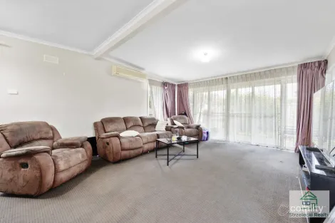 Property photo of 21 Central Avenue Newborough VIC 3825