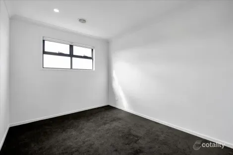 Property photo of 22 Paramount Boulevard Wyndham Vale VIC 3024