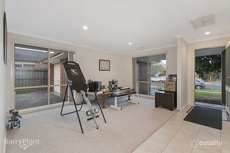 Property photo of 131 Bellevue Drive Berwick VIC 3806