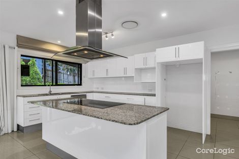 Property photo of 30 Coonara Street Holland Park QLD 4121