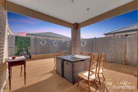 Property photo of 66 Solitude Crescent Point Cook VIC 3030