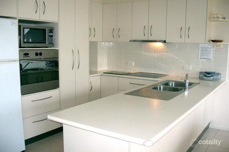 8/123 Bradman Ave, Maroochydore, QLD 4558