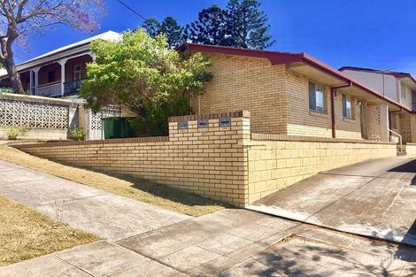 2/61 Ellenborough St, Ipswich, QLD 4305