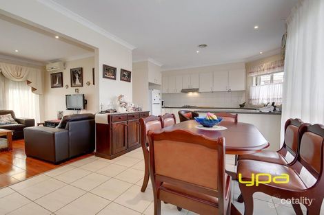 Property photo of 2/37 Eumarella Street Tullamarine VIC 3043