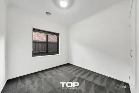 Property photo of 80 Everard Avenue Clyde North VIC 3978