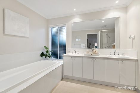 Property photo of 22 Manor Drive Frankston South VIC 3199