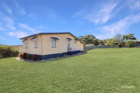 Property photo of 104 Amosfield Road Stanthorpe QLD 4380