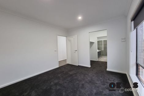 Property photo of 17 Sanctum Drive Weir Views VIC 3338