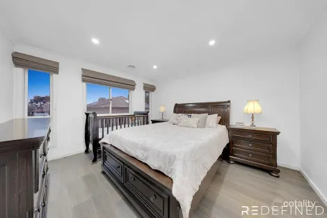 Property photo of 11 Amphion Street Epping VIC 3076