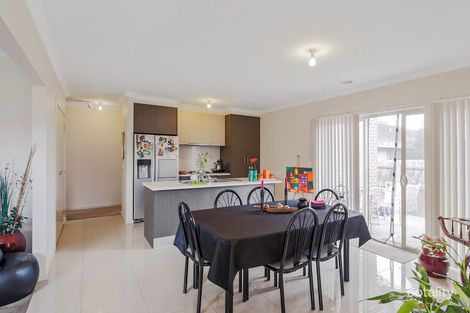 5a Oneills Rd, Melton, VIC 3337