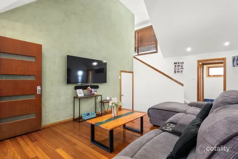 Property photo of 1/5 Flagtail Avenue Old Bar NSW 2430