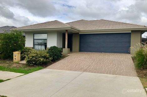 8 The Hermitage Way, Gledswood Hills, NSW 2557