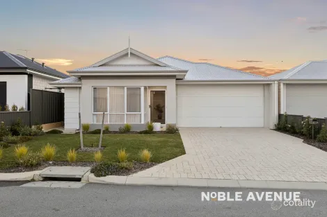 Property photo of 8 Valencia Road Mindarie WA 6030