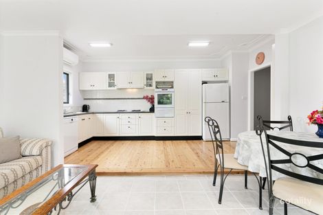 Property photo of 21 Robin Crescent Woy Woy NSW 2256