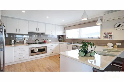 Property photo of 10 Willis Avenue Marlo VIC 3888