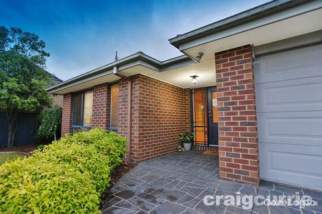 Property photo of 16 The Parkway Pakenham VIC 3810