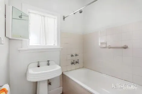 Property photo of 13 Albert Road Carnegie VIC 3163
