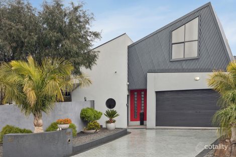 Property photo of 25 Burrowye Crescent Keilor VIC 3036