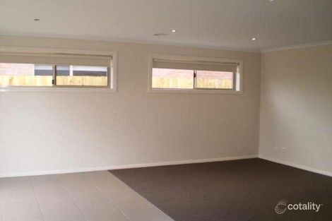 Property photo of 2 Appleton Road Corio VIC 3214