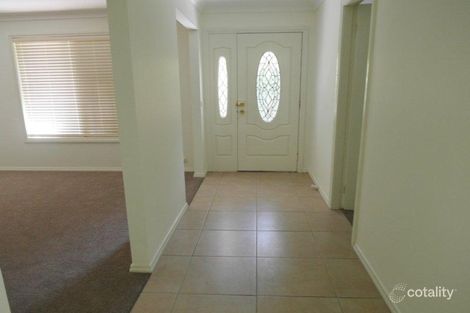 Property photo of 1 Stromlo Place Jerrabomberra NSW 2619