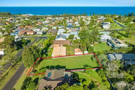 15 Norfolk Bvd, Tuross Head, NSW 2537