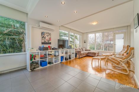 13b/3 Wimbledon Ave, Elwood, VIC 3184