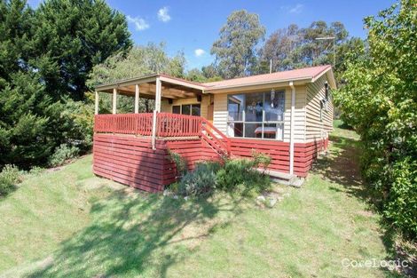 27 Alpine Bvd, Launching Place, VIC 3139