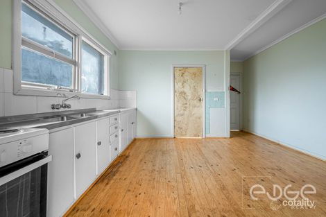 Property photo of 2 Barritt Street Elizabeth Downs SA 5113