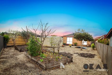 Property photo of 15 Wenden Court Burnside VIC 3023