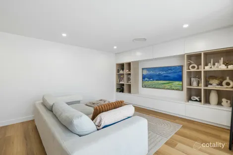 Property photo of 8 Kano Close Bonnyrigg NSW 2177