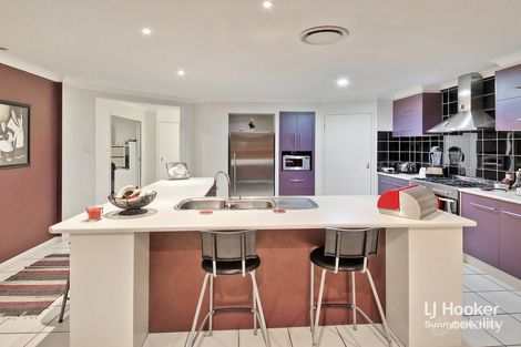 Property photo of 28 Glenelg Place Parkinson QLD 4115