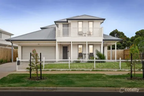 Property photo of 30 Cobram Drive Eynesbury VIC 3338