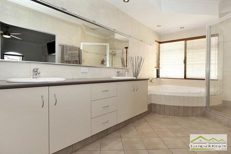 Property photo of 3 Mariners View Mindarie WA 6030