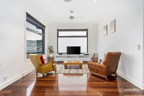 Property photo of 9 Rockbank Court South Morang VIC 3752