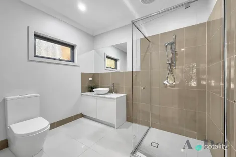 Property photo of 4/28-30 Sweetland Road Box Hill VIC 3128