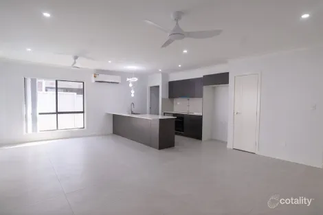 6 Yara St, Russell Island, QLD 4184
