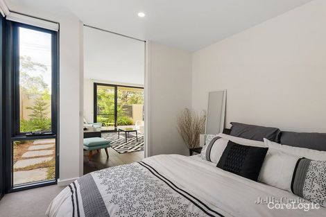 Property photo of 10/33 Queens Avenue Doncaster VIC 3108