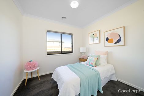 Property photo of 197 Heather Grove Clyde North VIC 3978