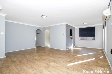 Property photo of 17 Pendock Road Cranebrook NSW 2749