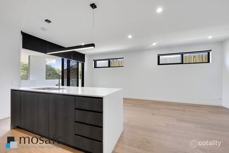 Property photo of 203/35-39 Lambert Road Indooroopilly QLD 4068