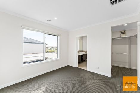 27 Hemsworth Rd, Weir Views, VIC 3338