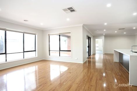 Property photo of 16 Carnavon Street Cranbourne East VIC 3977