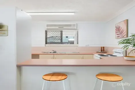 2/60 Cook St, North Ward, QLD 4810